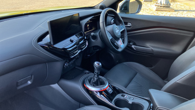 Nissan Juke 1.0 DiG-T Tekna 5dr Petrol Hatchback